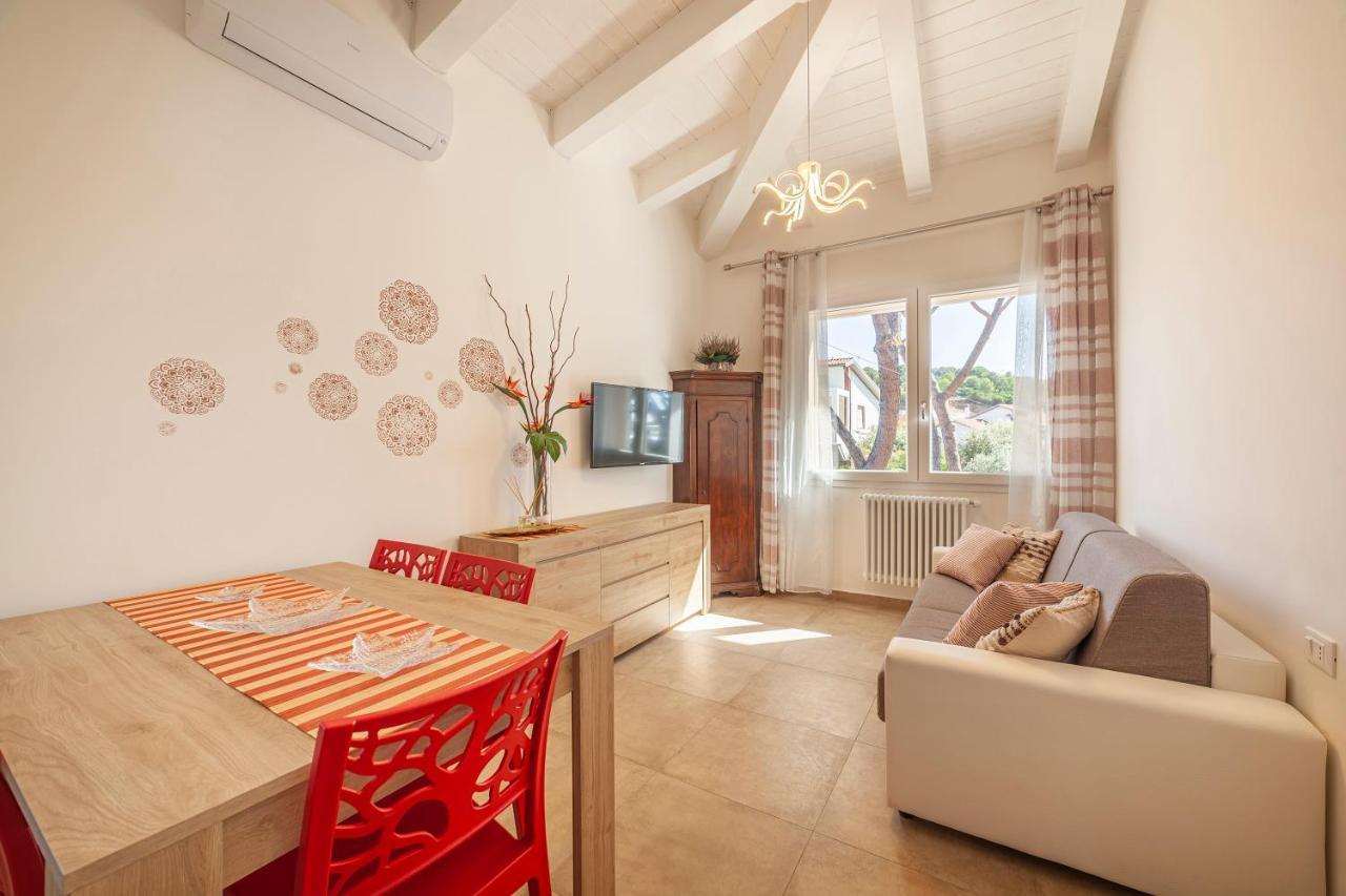 Prima Dell'Elba Family Apartments Piombino Exteriér fotografie