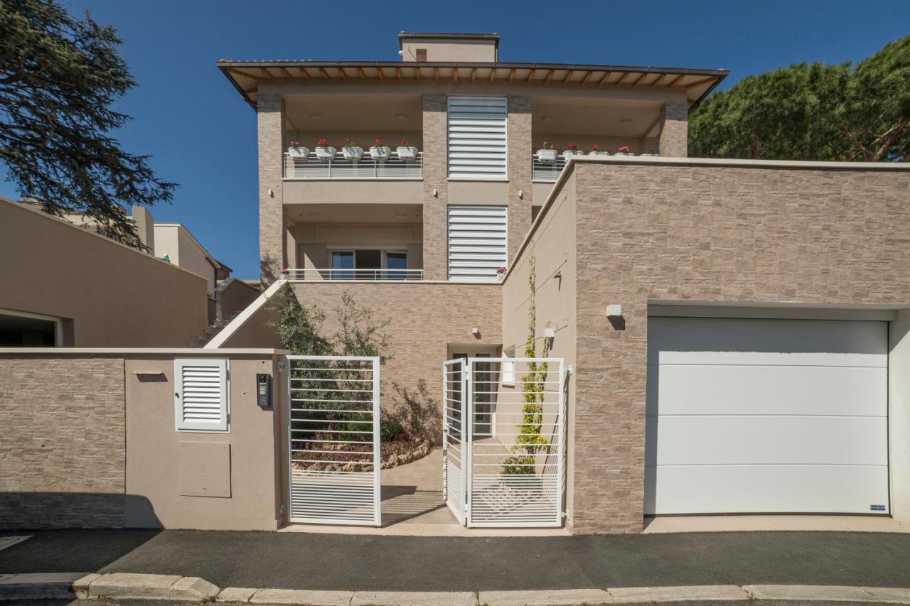 Prima Dell'Elba Family Apartments Piombino Exteriér fotografie