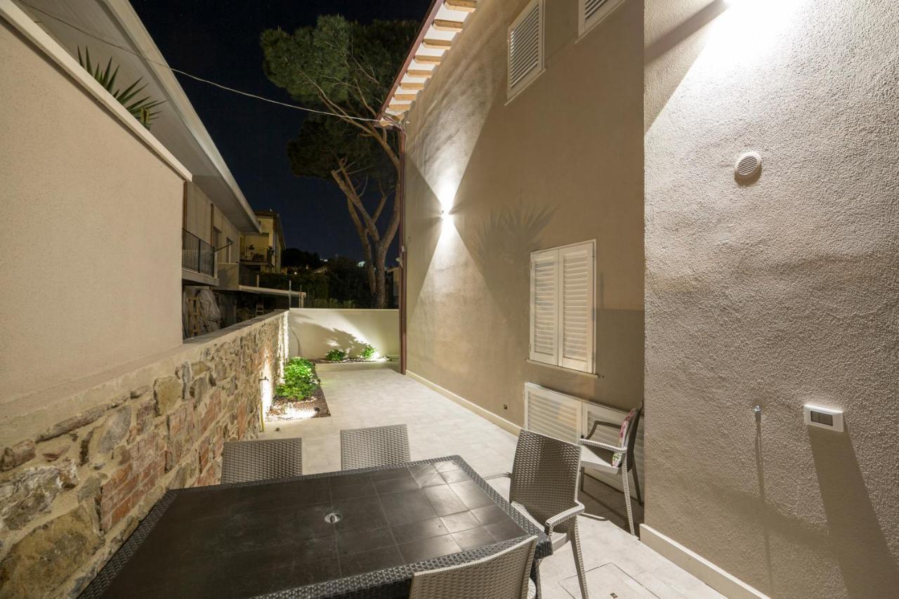 Prima Dell'Elba Family Apartments Piombino Exteriér fotografie
